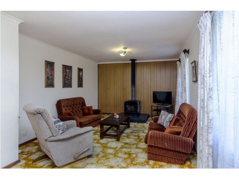 30 Heysen Drive, Trott Park SA 5158