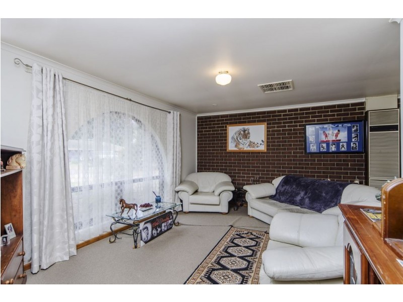 9 Bradman Court, Morphett Vale SA 5162