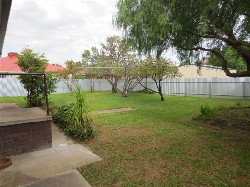 138 Elizabeth Road, Morphett Vale SA 5162