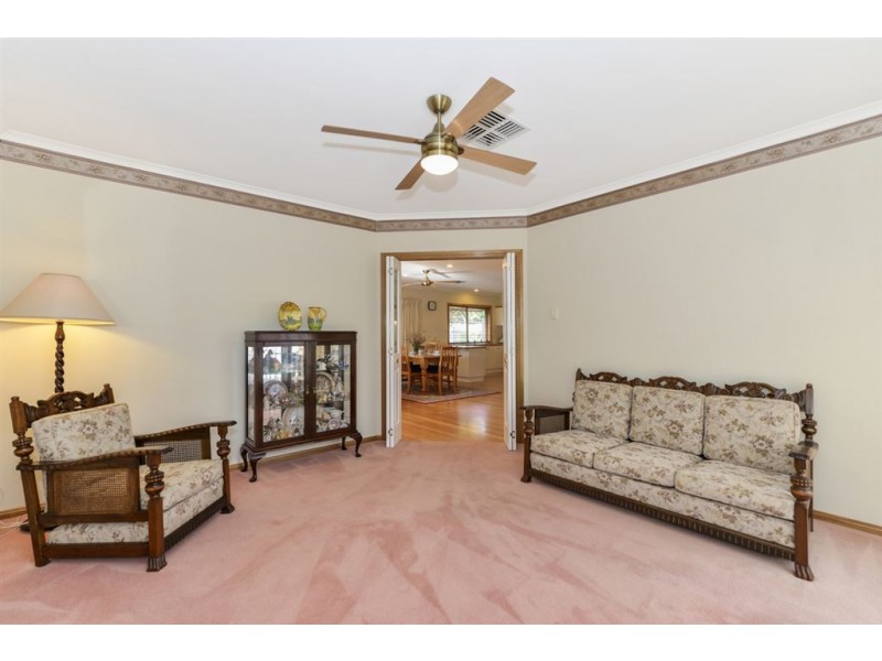 2a Roseberry Street, Daw Park SA 5041