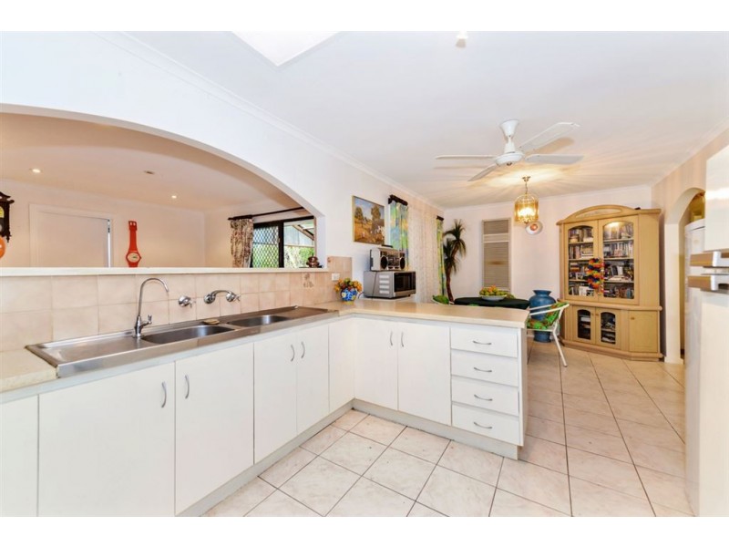 61 Barramundi Drive, Hallett Cove SA 5158