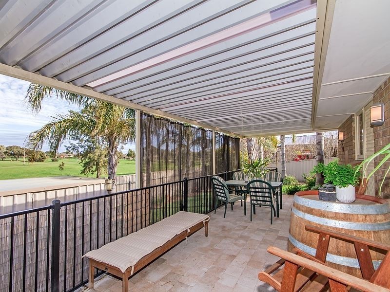 13 St Georges Court, Morphett Vale SA 5162