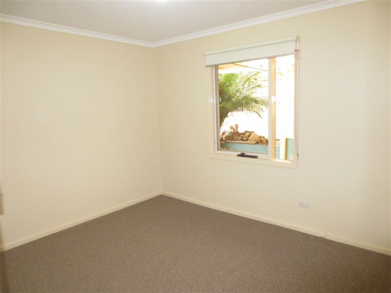 23 Lismore Crescent, Huntfield Heights SA 5163