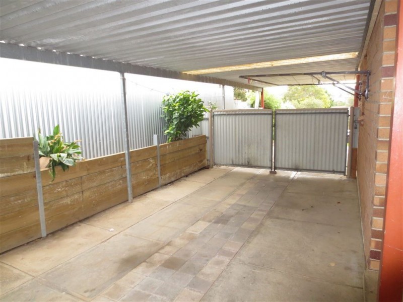 23 Lismore Crescent, Huntfield Heights SA 5163