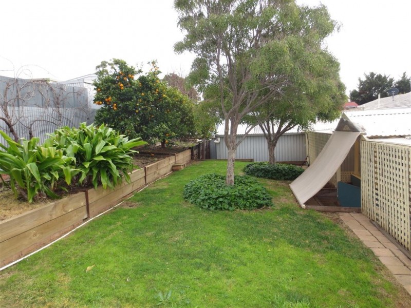 23 Lismore Crescent, Huntfield Heights SA 5163