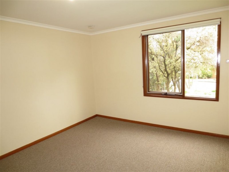 10 Lublin Crescent, Hackham West SA 5163