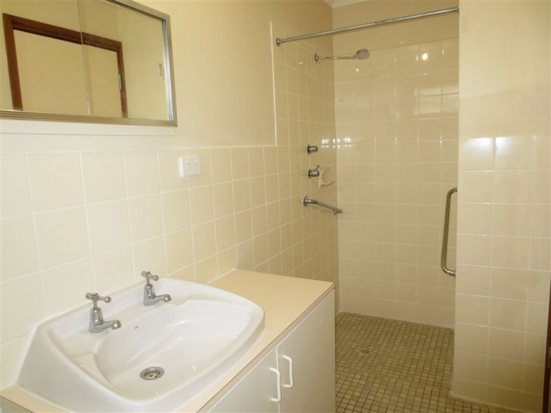 10 Lublin Crescent, Hackham West SA 5163