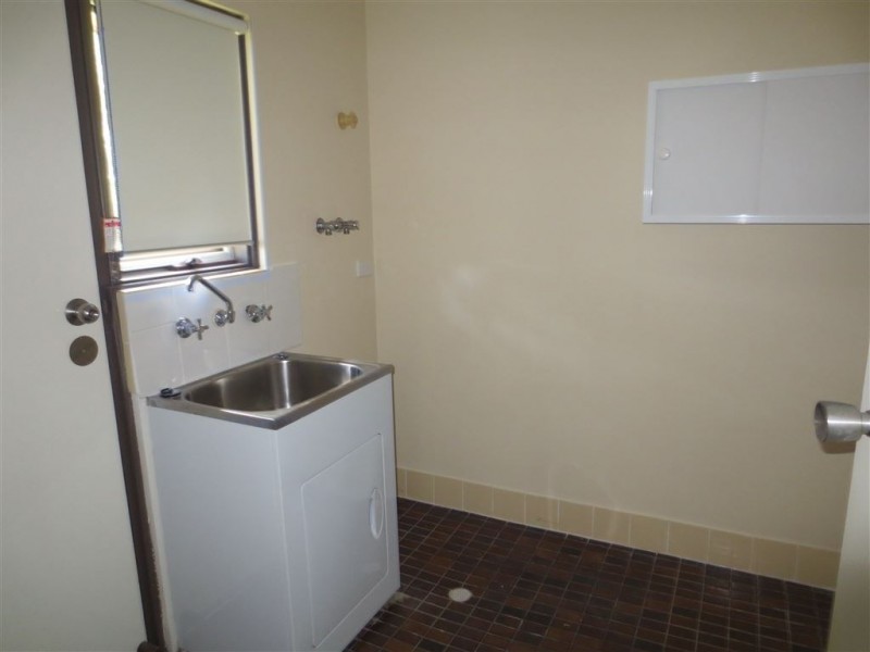 9 Spruce Avenue, Aberfoyle Park SA 5159