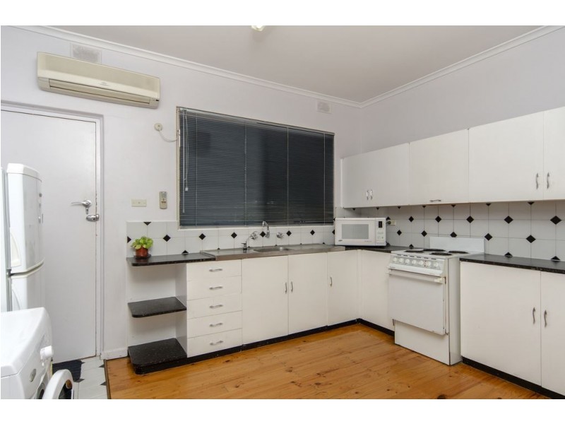 4/6 Byron Street, Glenelg SA 5045