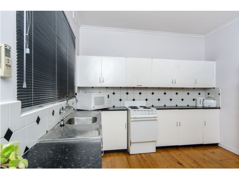 4/6 Byron Street, Glenelg SA 5045