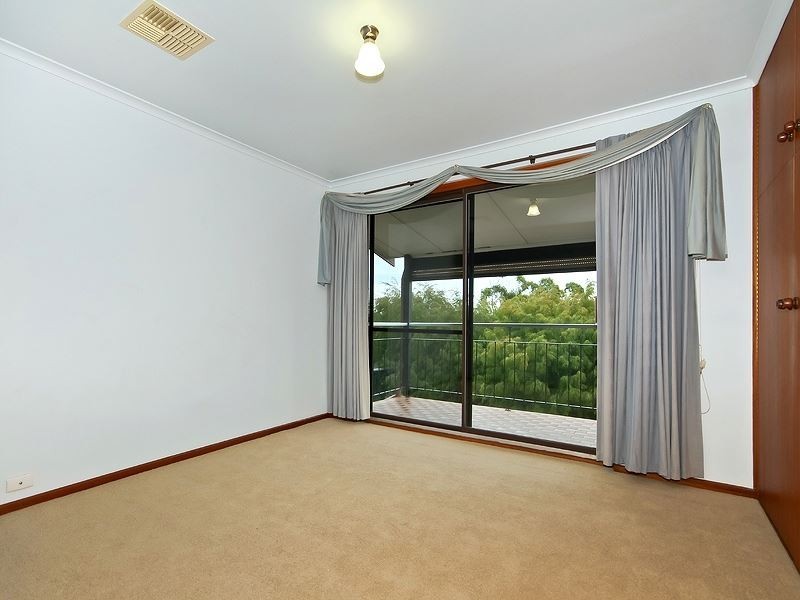 7 Craig Road, Onkaparinga Hills SA 5163