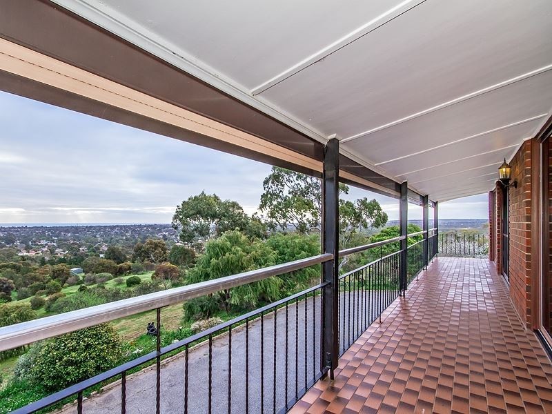 7 Craig Road, Onkaparinga Hills SA 5163