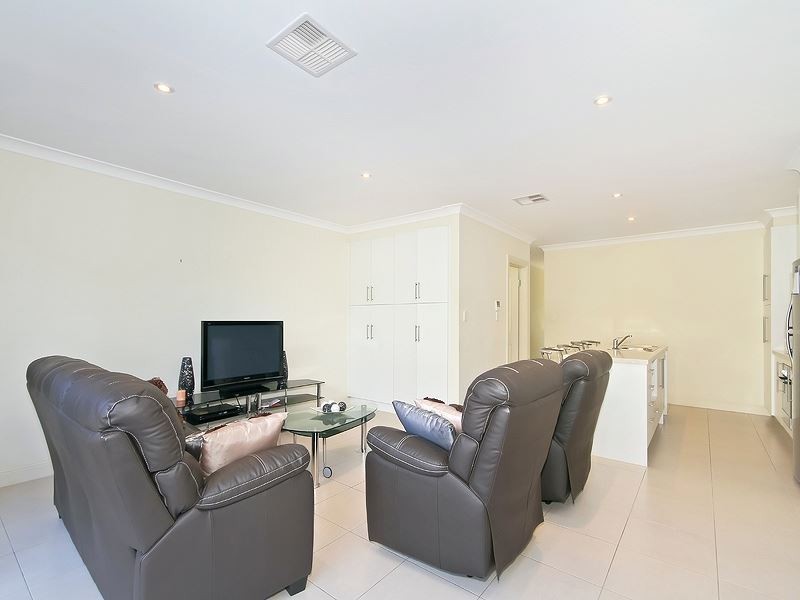 32B Kingston Avenue, Seacombe Gardens SA 5047