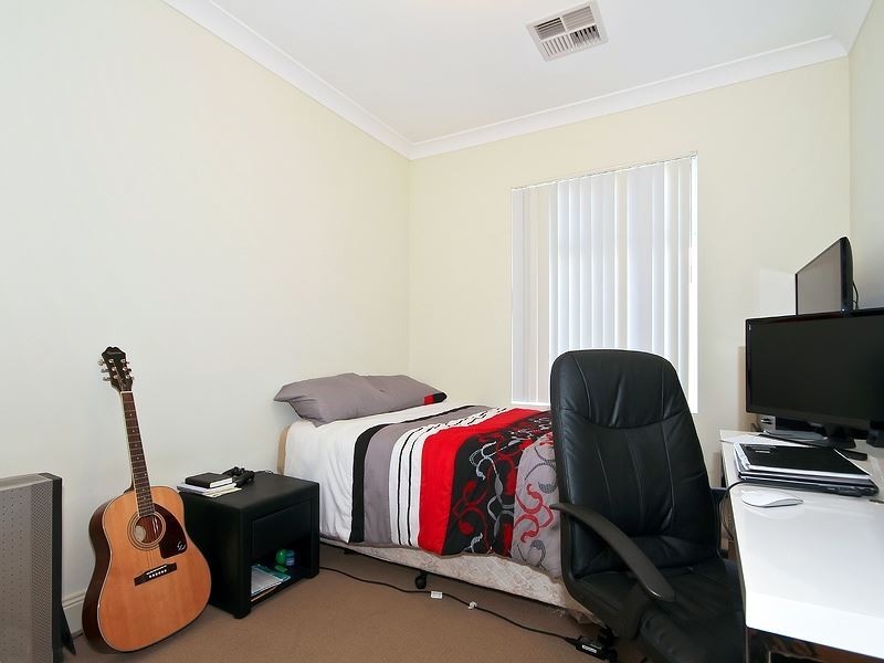 32B Kingston Avenue, Seacombe Gardens SA 5047