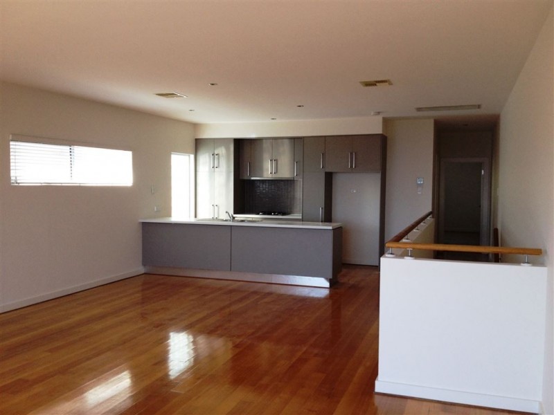 2 Wakelin Terrace, O’sullivan Beach SA 5166