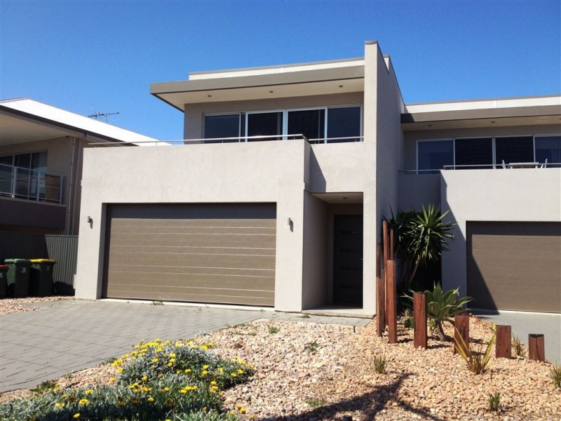 2 Wakelin Terrace, O’sullivan Beach SA 5166