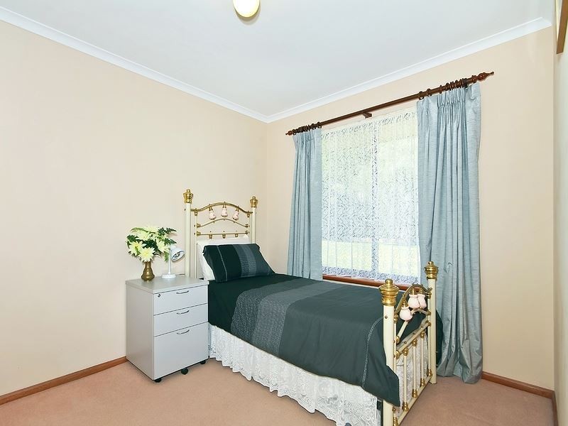 14 Zoran Court, Woodcroft SA 5162