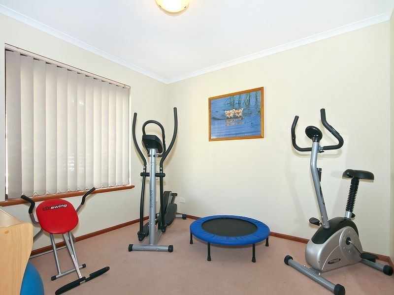 14 Zoran Court, Woodcroft SA 5162