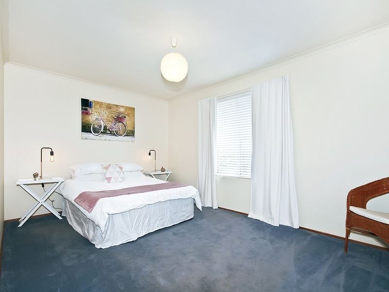 4 Celtic Avenue, Clovelly Park SA 5042