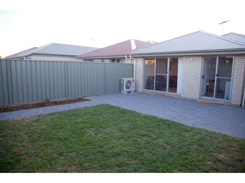 9 Shore Lane, Woodcroft SA 5162