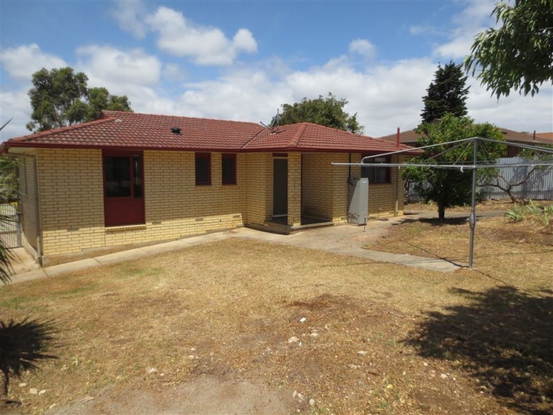 9 Birchenough Road, Huntfield Heights SA 5163