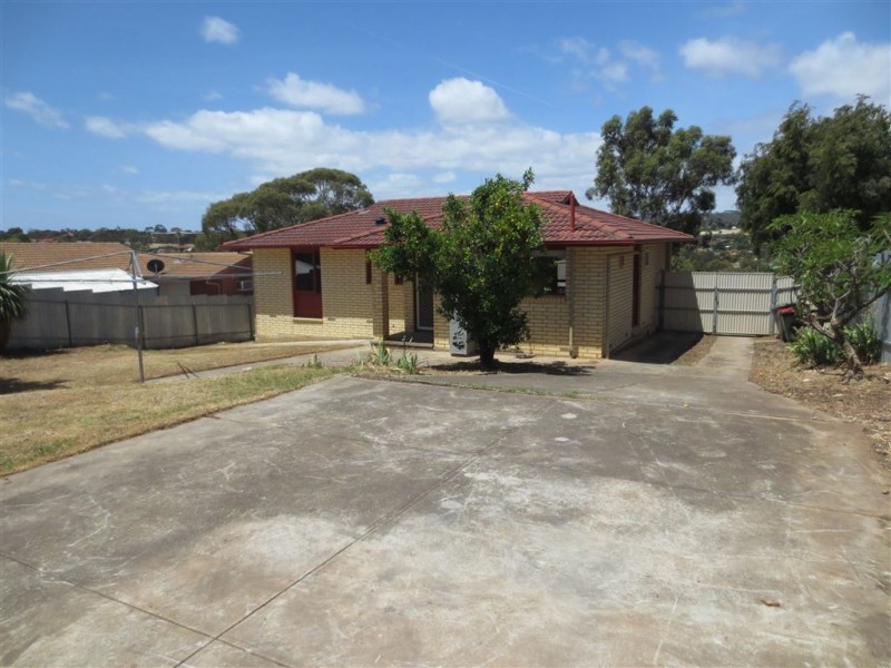 9 Birchenough Road, Huntfield Heights SA 5163