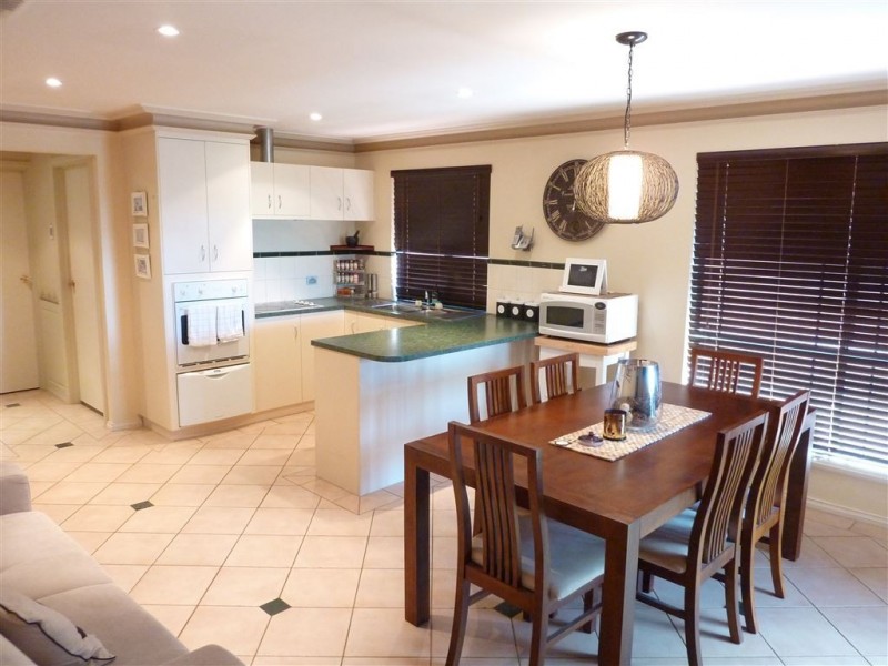 6 Tuscanny Way, Woodcroft SA 5162