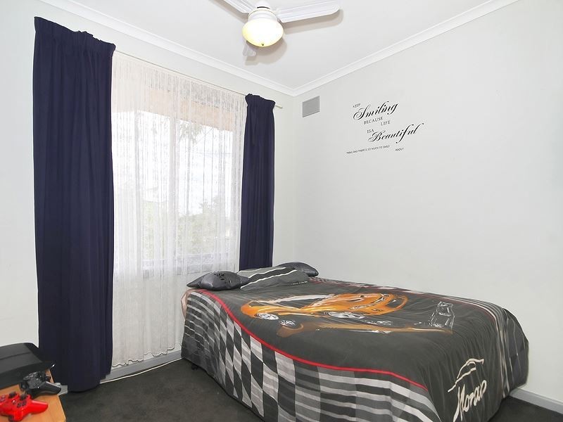 15 James Street, Morphett Vale SA 5162