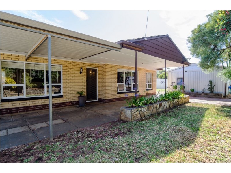 82 Scenic Way, Hackham SA 5163