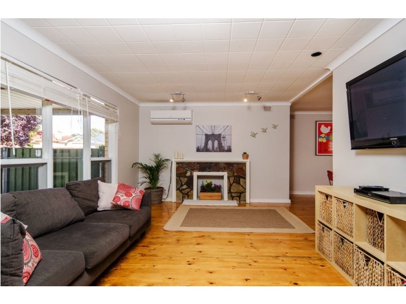 82 Scenic Way, Hackham SA 5163
