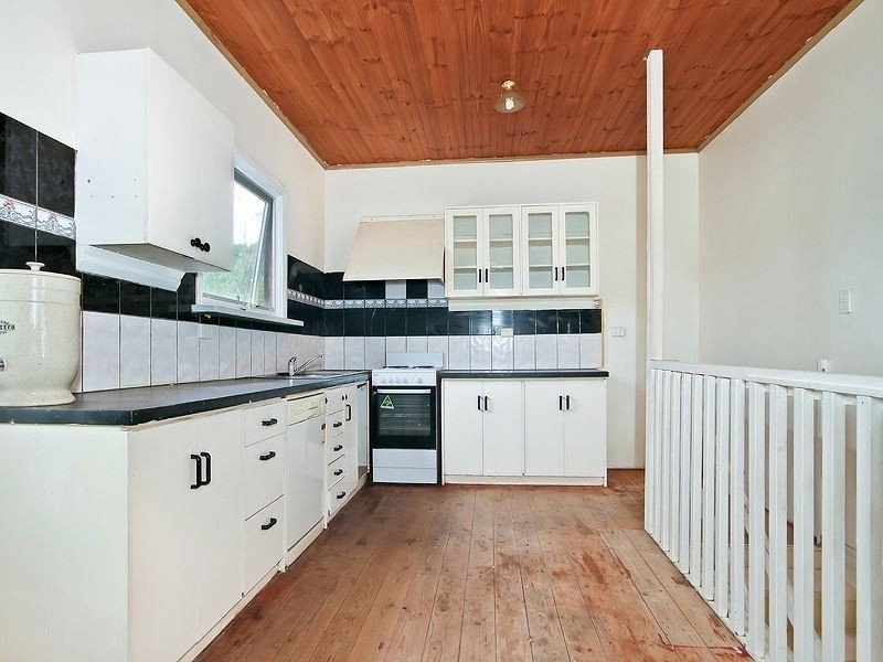 19 Jerilderie Drive, Happy Valley SA 5159