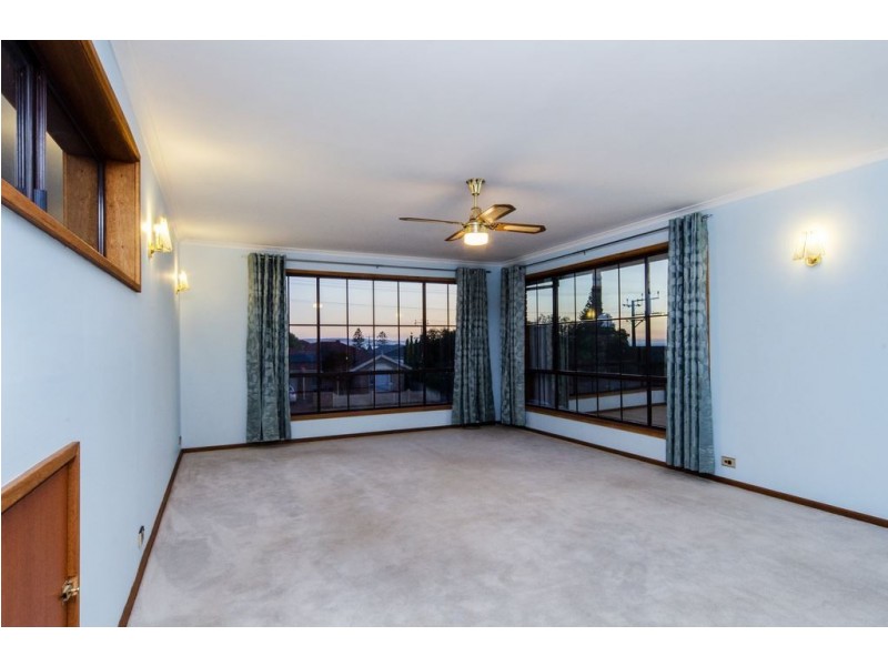 23 Robertson Road, Seaford SA 5169