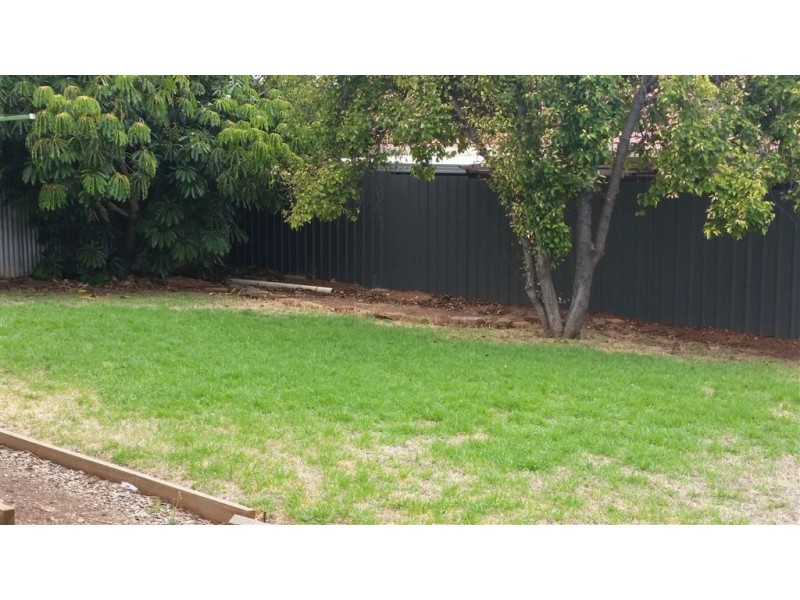 2 Karyn Crescent, Reynella SA 5161