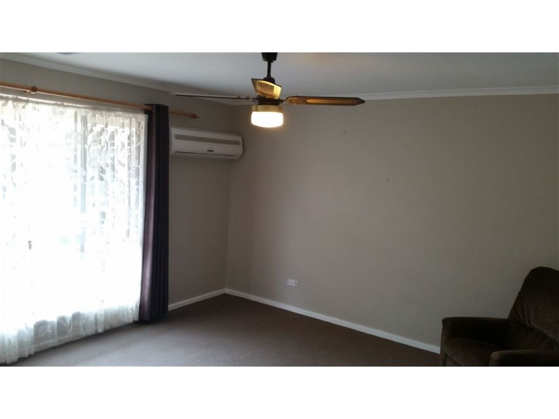 2 Karyn Crescent, Reynella SA 5161
