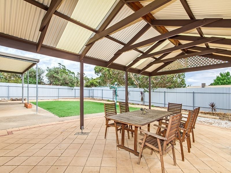 21 Germaine Street, Morphett Vale SA 5162