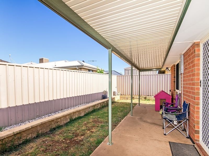 18 Holdfast Drive, Sheidow Park SA 5158