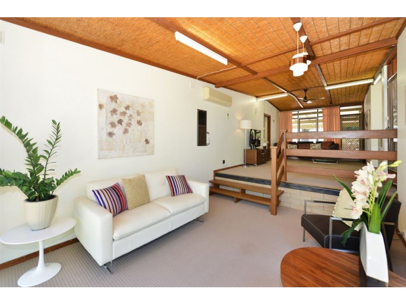 2 Ewers Avenue, Coromandel Valley SA 5051