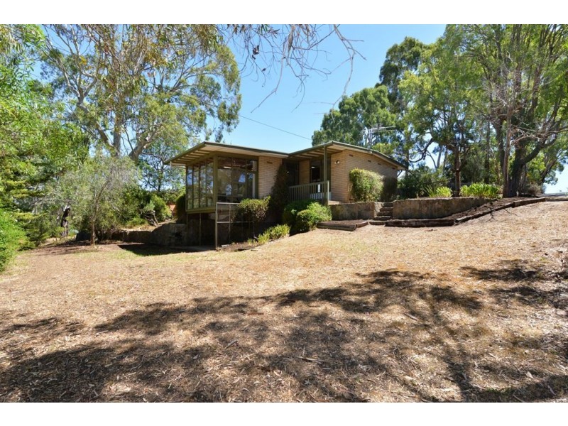 2 Ewers Avenue, Coromandel Valley SA 5051