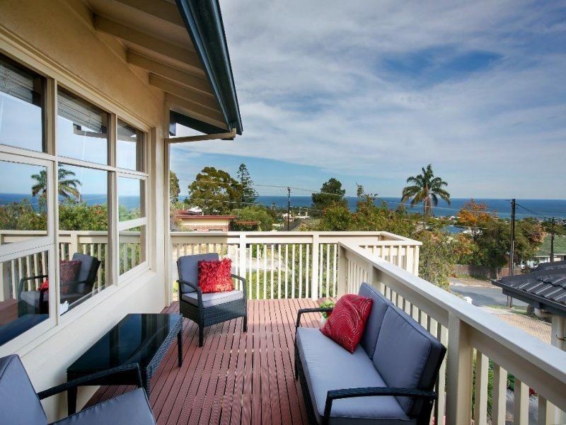 8 Albert Street, Seacliff Park SA 5049