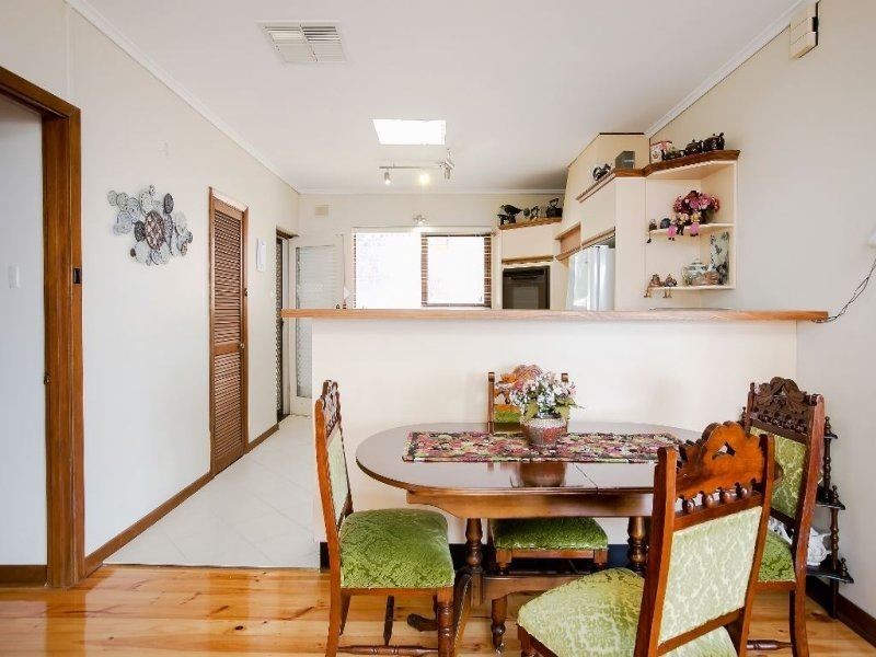 8 Albert Street, Seacliff Park SA 5049