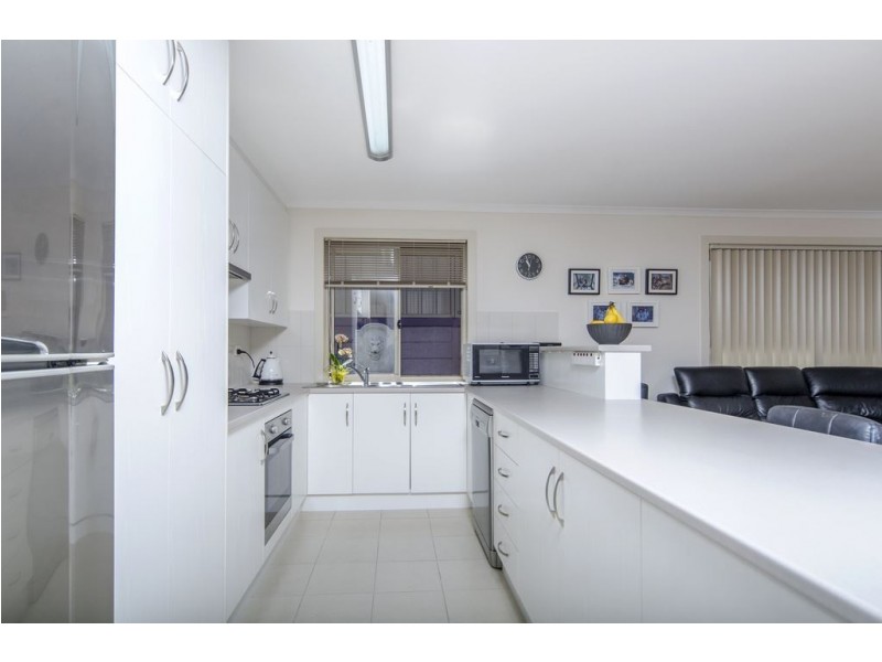 60 Serafino Drive, Noarlunga Downs SA 5168