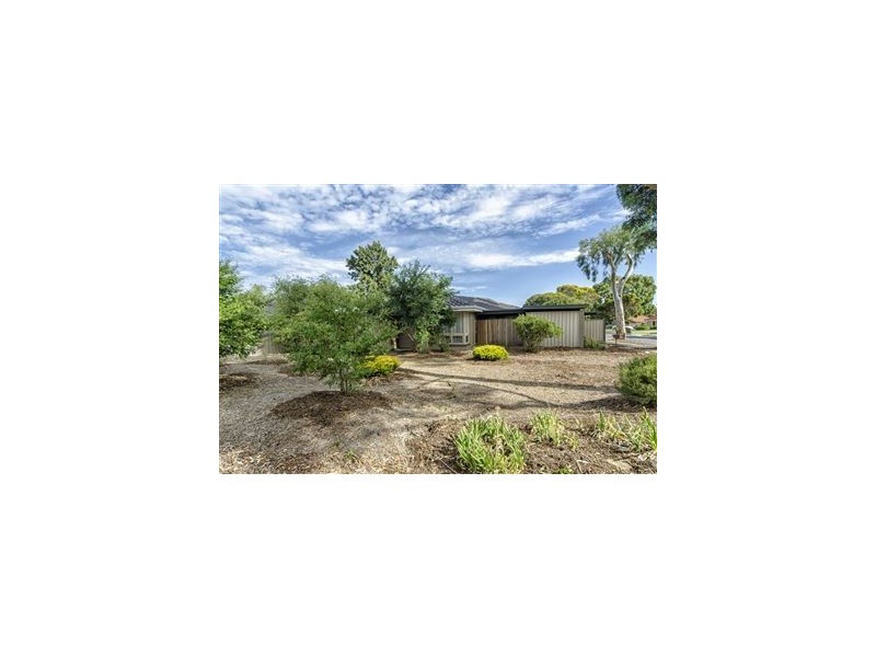 34 Liza Road, Happy Valley SA 5159