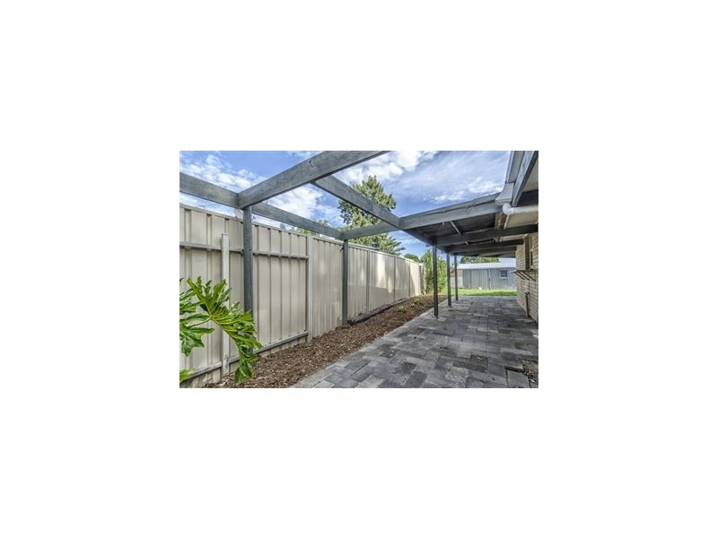 34 Liza Road, Happy Valley SA 5159