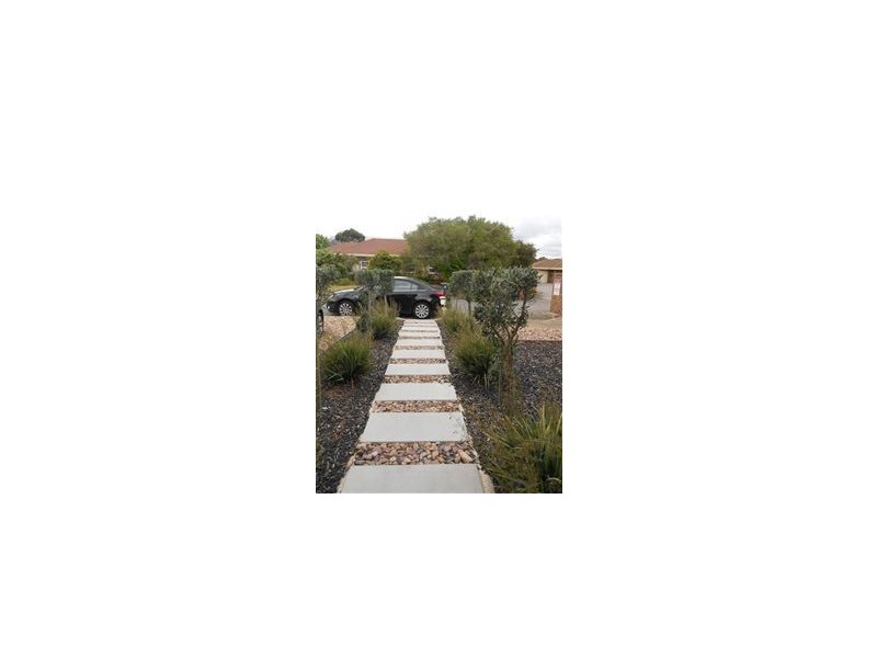 8 Cook Crescent, Warradale SA 5046