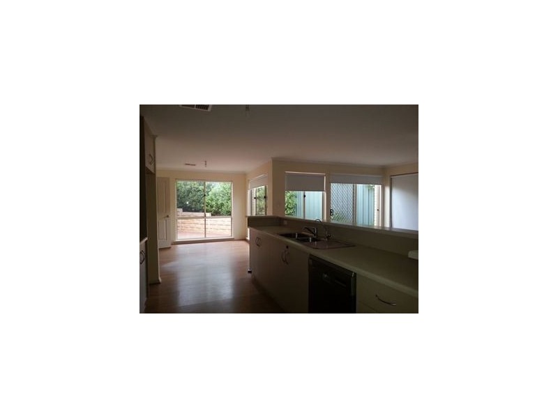 6 Bond Street, Mclaren Vale SA 5171