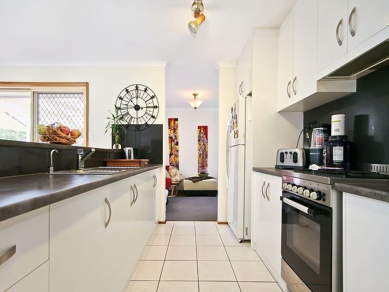 16 Middlebrook Court, Woodcroft SA 5162