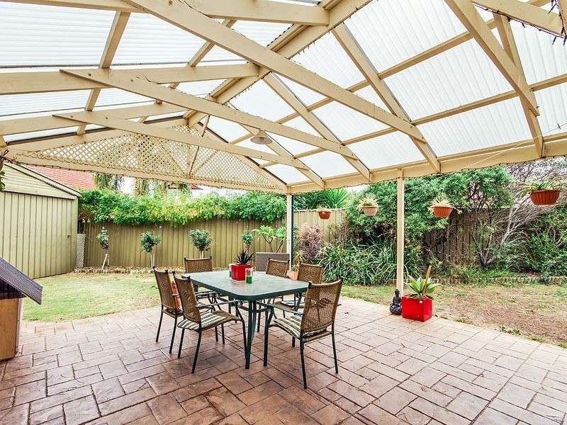 16 Middlebrook Court, Woodcroft SA 5162