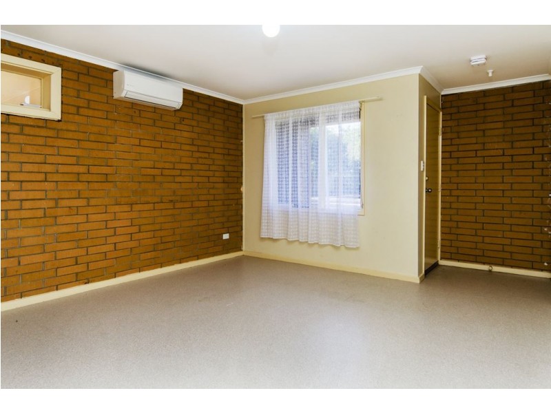 2 Bogart Court, Christie Downs SA 5164