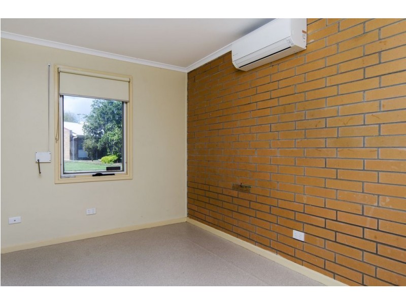 2 Bogart Court, Christie Downs SA 5164