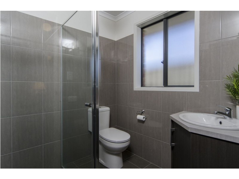 24 Orbit Court, Woodcroft SA 5162